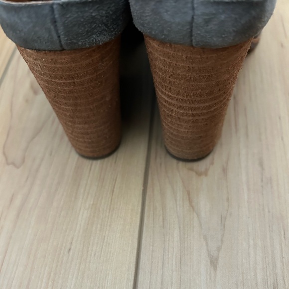 Kork Ease Chaillis Suede Block Heel Mules - Picture 5 of 8